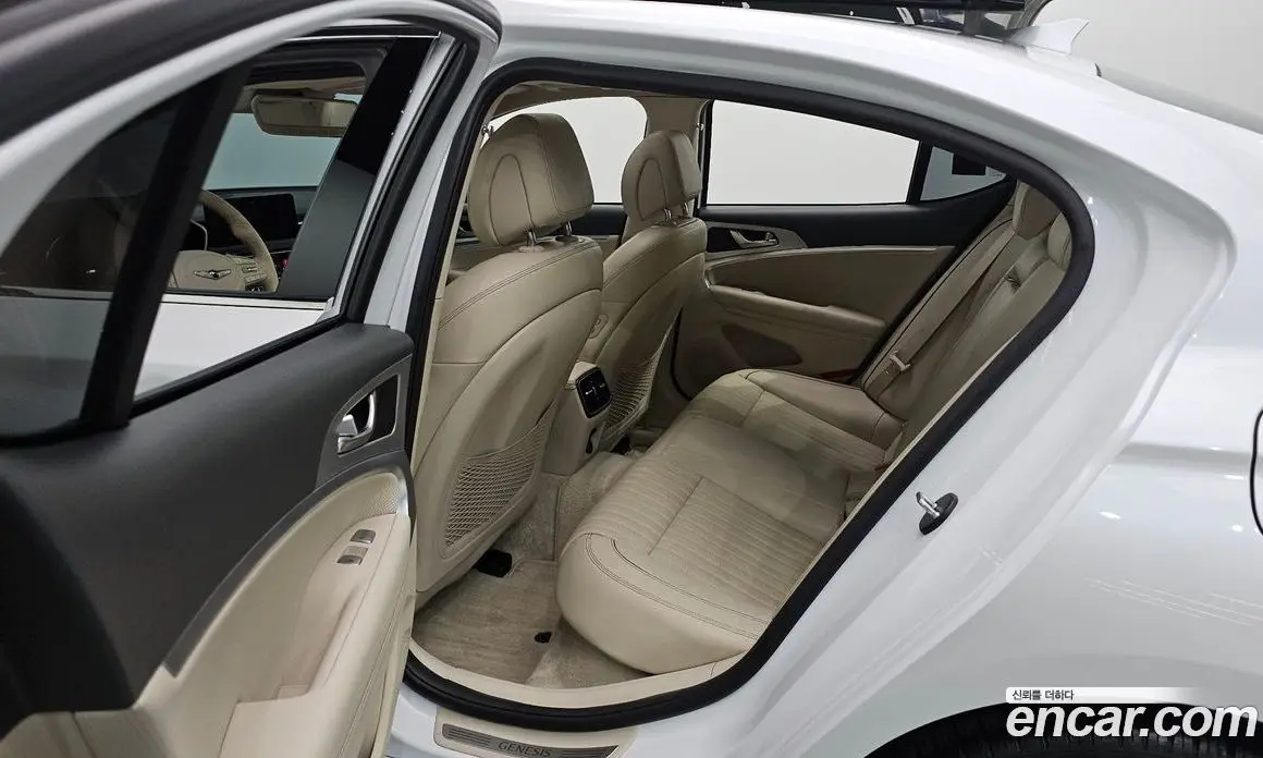 Genesis G70 2021 2.0 автомат (гидро), фото 25