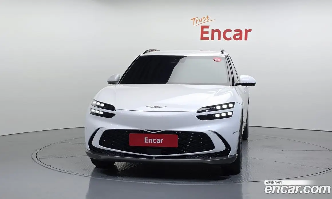 Genesis GV60 2023 0.1 автомат (гидро), фото 3