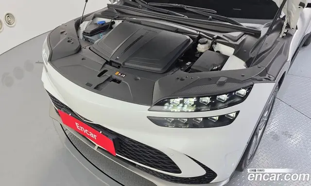 Genesis GV60 2023 0.1 автомат (гидро), миниатюра 6