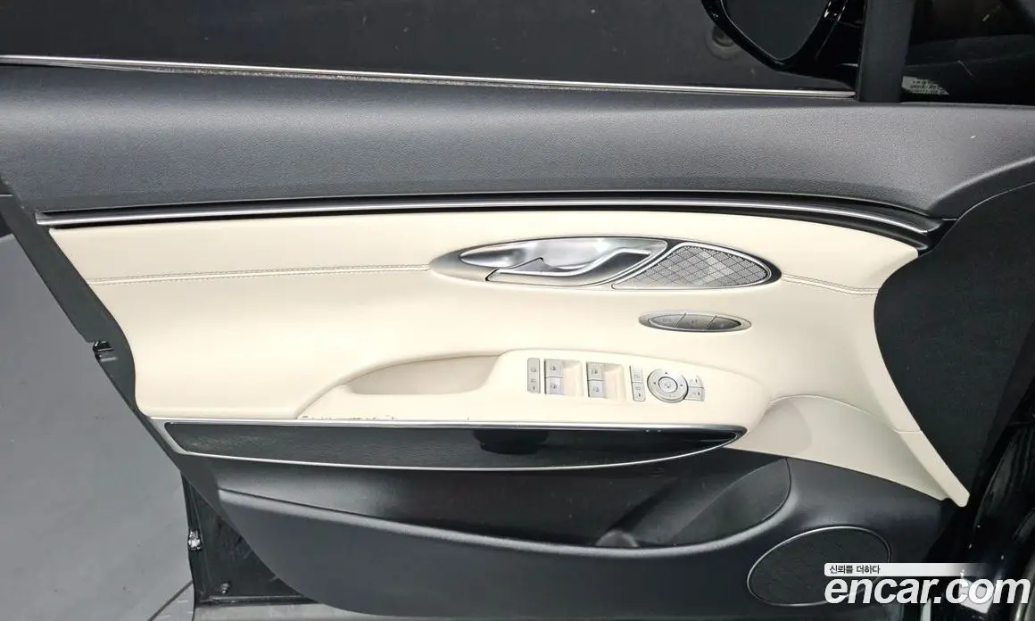 Genesis GV70 2021 2.5 автомат (гидро), фото 14