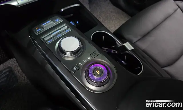 Genesis GV70 2021 2.5 автомат (гидро), миниатюра 12