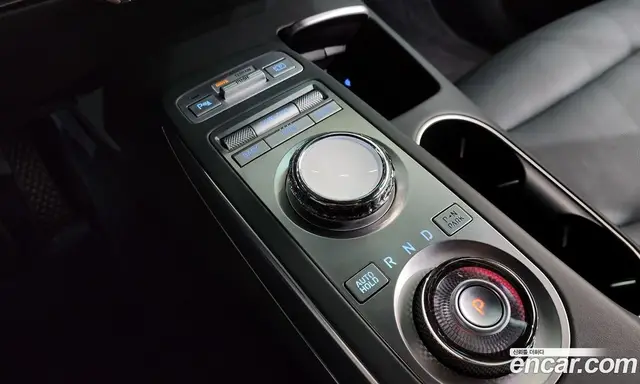 Genesis GV70 2022 2.5 автомат (гидро), миниатюра 12