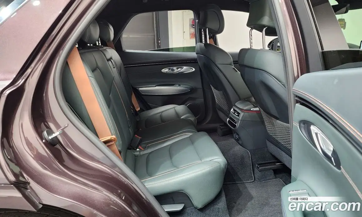 Genesis GV70 2022 2.5 автомат (гидро), фото 17