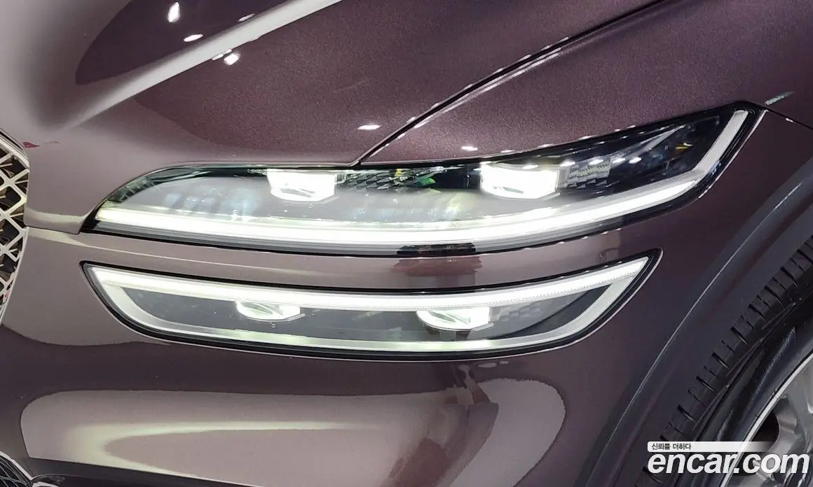 Genesis GV70 2022 2.5 автомат (гидро), фото 8