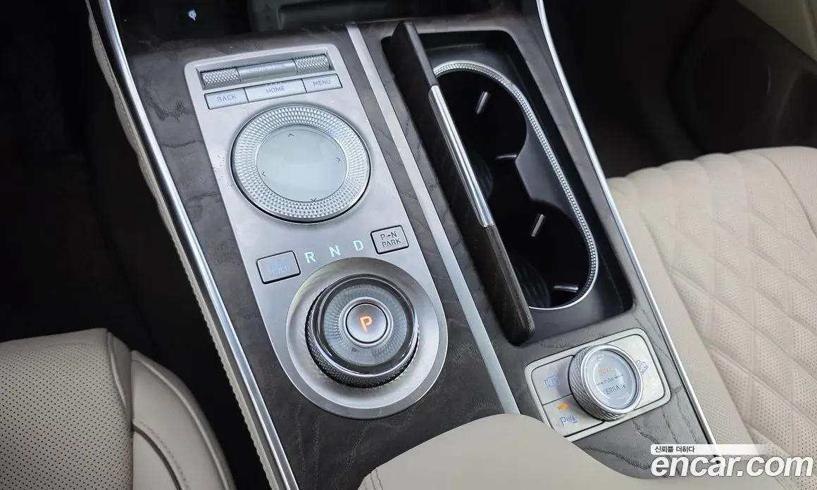 Genesis GV80 2022 3.0 автомат (гидро), фото 9