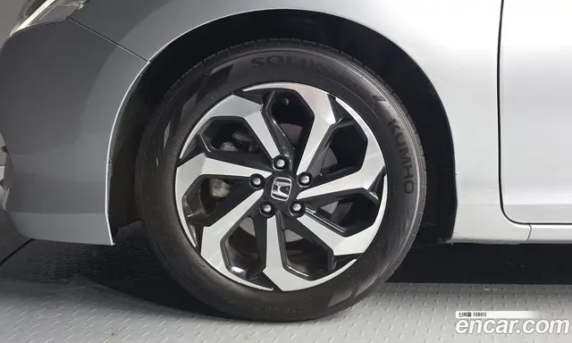 Honda Accord 2017 2.4 автомат (гидро), миниатюра 5