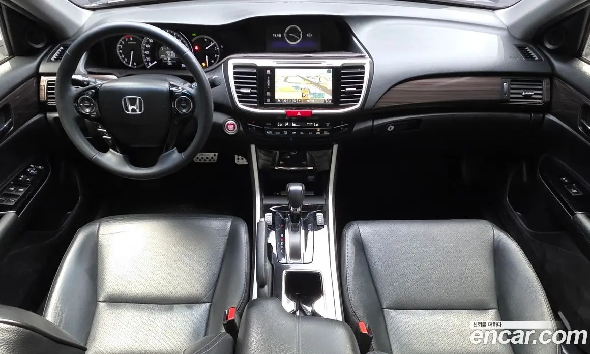 Honda Accord 2017 2.4 автомат (гидро), фото 7