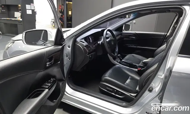 Honda Accord 2017 2.4 автомат (гидро), миниатюра 10
