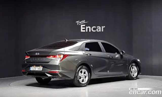 Hyundai Avante 2021 1.6 автомат (гидро), миниатюра 2