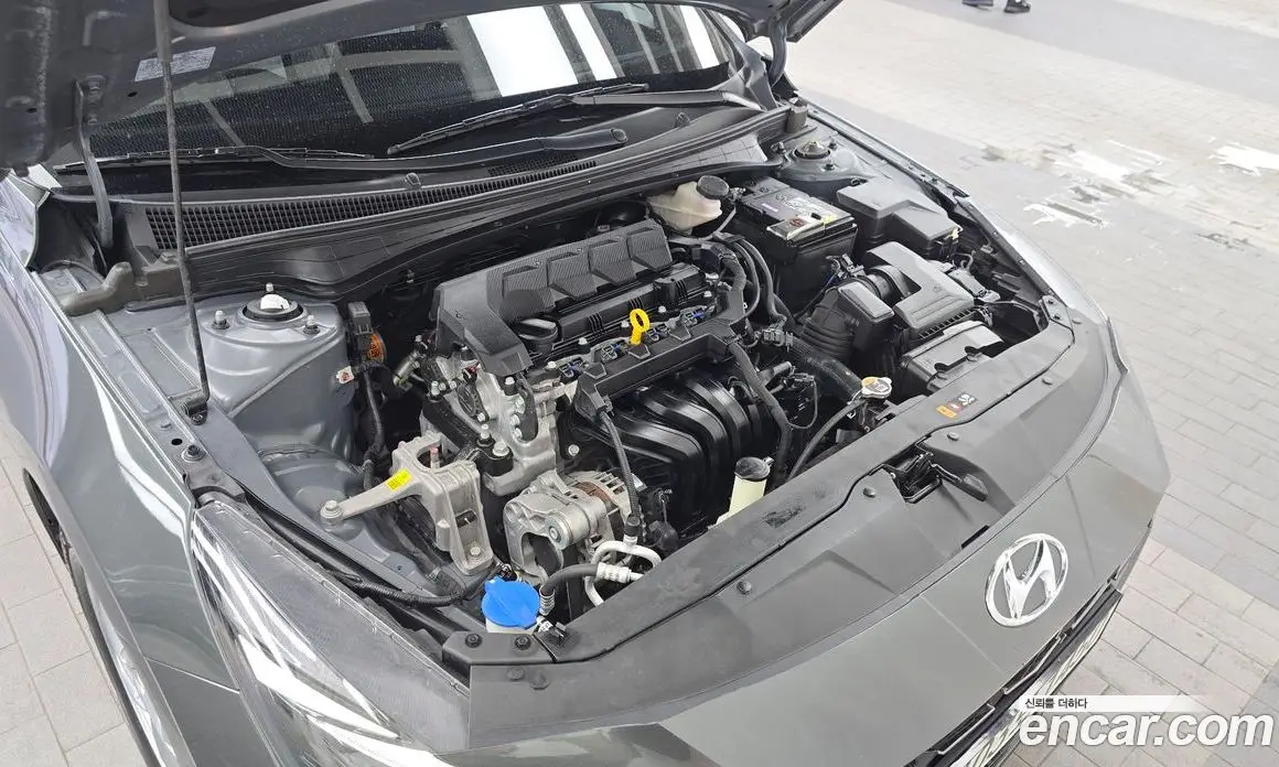 Hyundai Avante 2021 1.6 автомат (гидро), фото 6