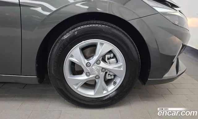 Hyundai Avante 2021 1.6 автомат (гидро), миниатюра 7
