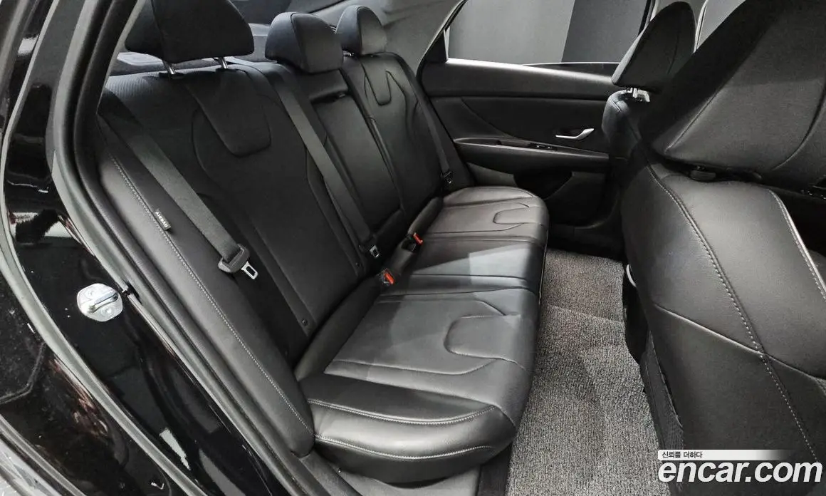 Hyundai Avante 2025 1.6 автомат (гидро), фото 16