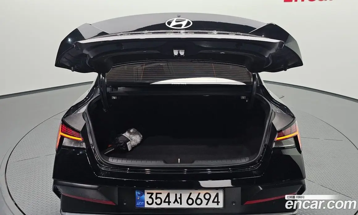 Hyundai Avante 2025 1.6 автомат (гидро), фото 26