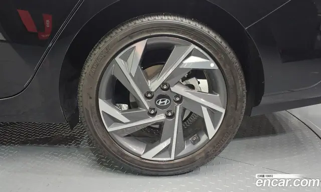 Hyundai Avante 2025 1.6 автомат (гидро), миниатюра 6