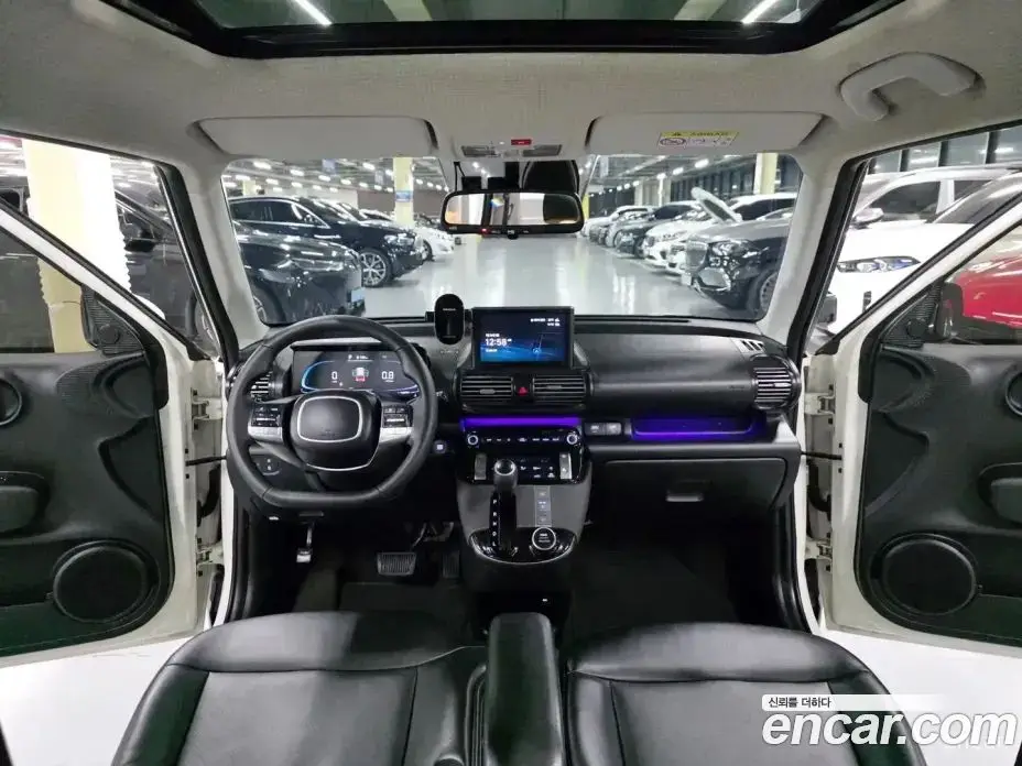 Hyundai Casper 2022 1.0 автомат (гидро), фото 9