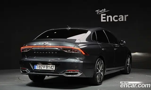 Hyundai Grandeur 2022 2.5 автомат (гидро), миниатюра 2