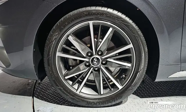 Hyundai Grandeur 2022 2.5 автомат (гидро), миниатюра 5