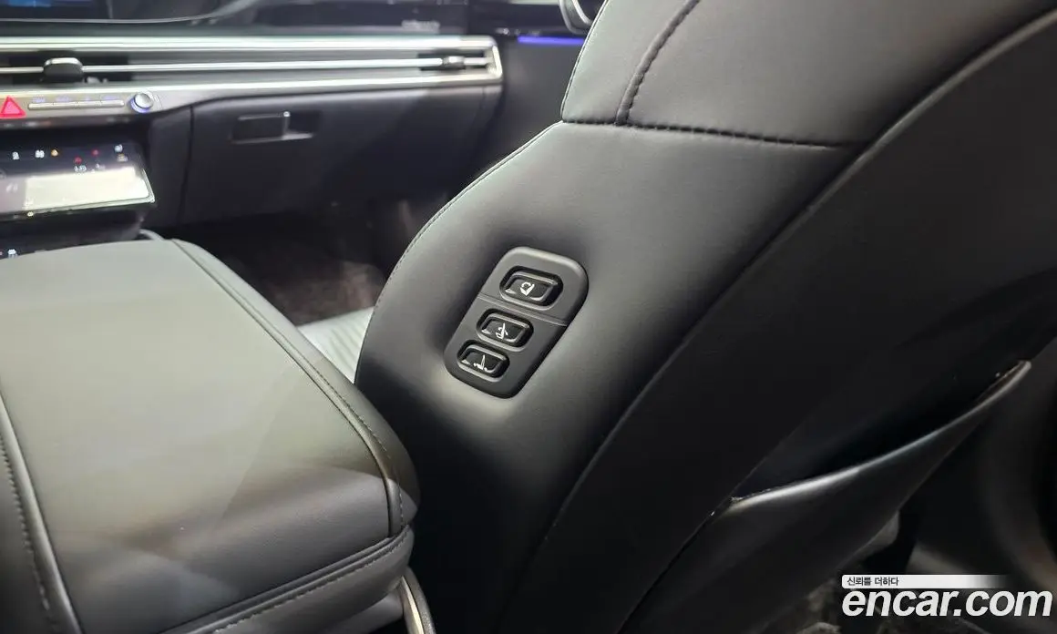 Hyundai Grandeur 2023 1.6 автомат (гидро), фото 20
