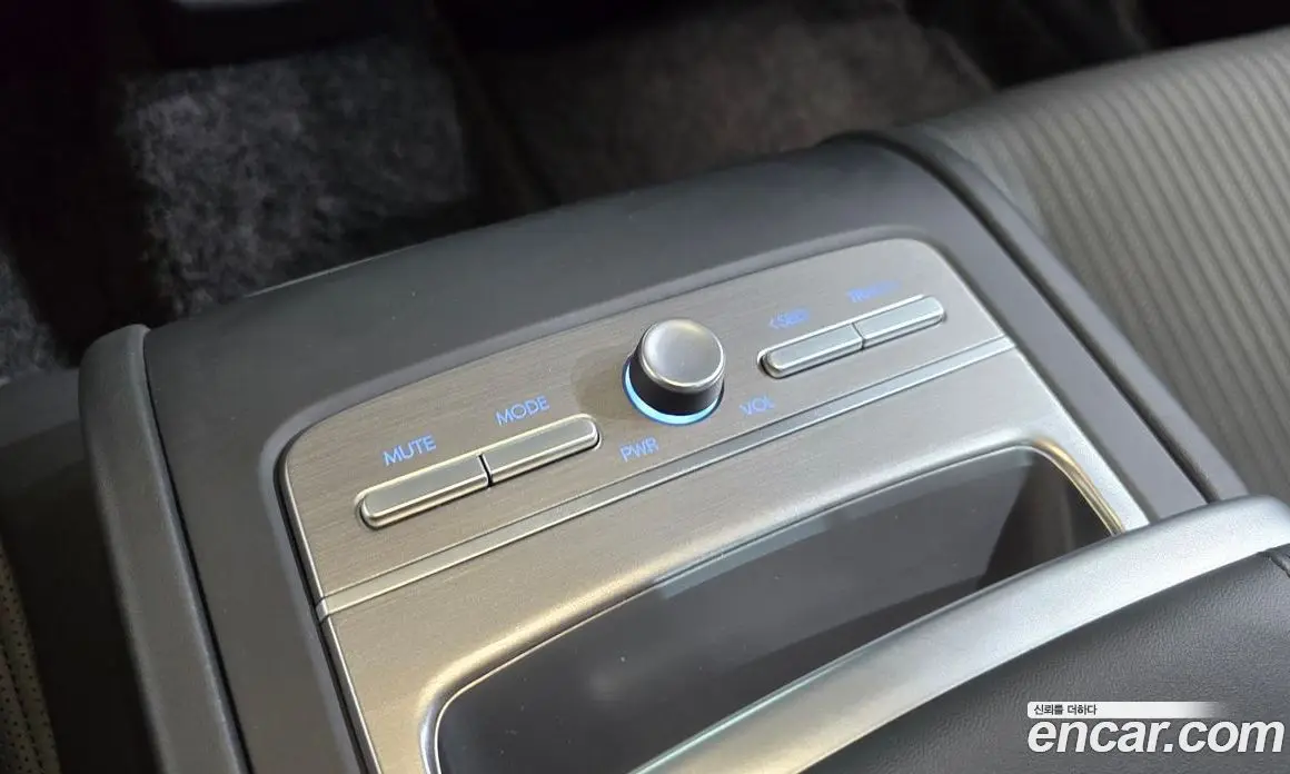 Hyundai Grandeur 2023 1.6 автомат (гидро), фото 29