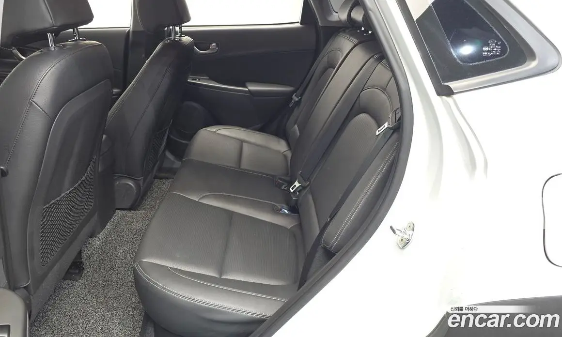 Hyundai Kona 2020 1.6 автомат (гидро), фото 11