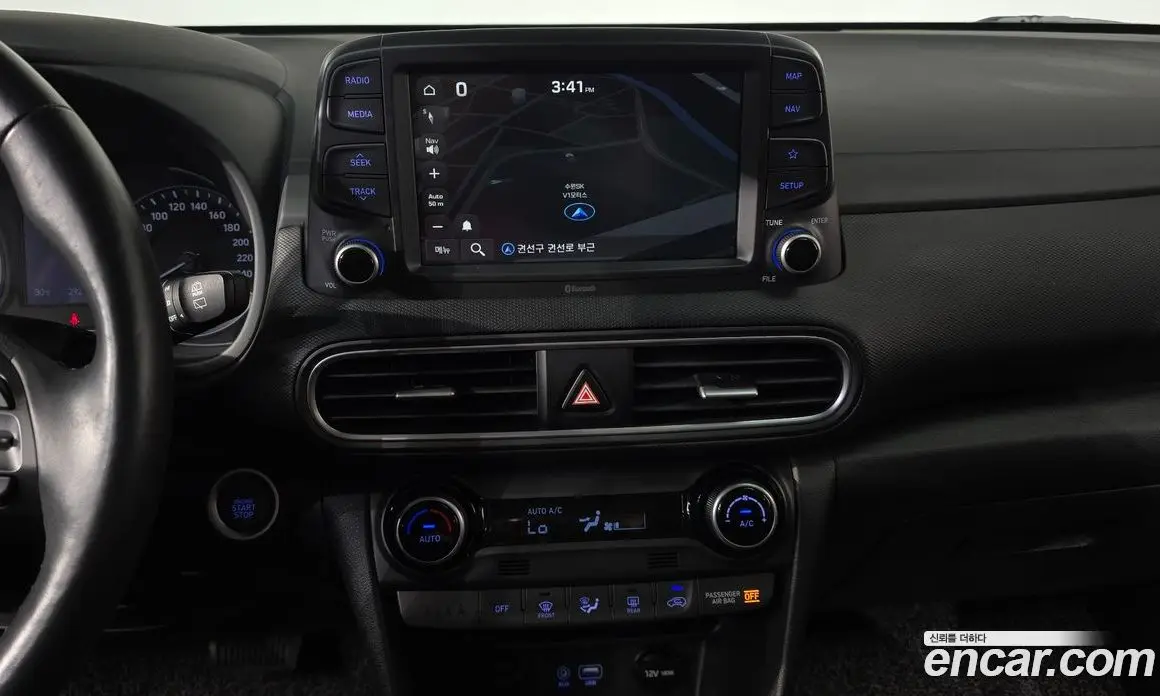 Hyundai Kona 2020 1.6 автомат (гидро), фото 13