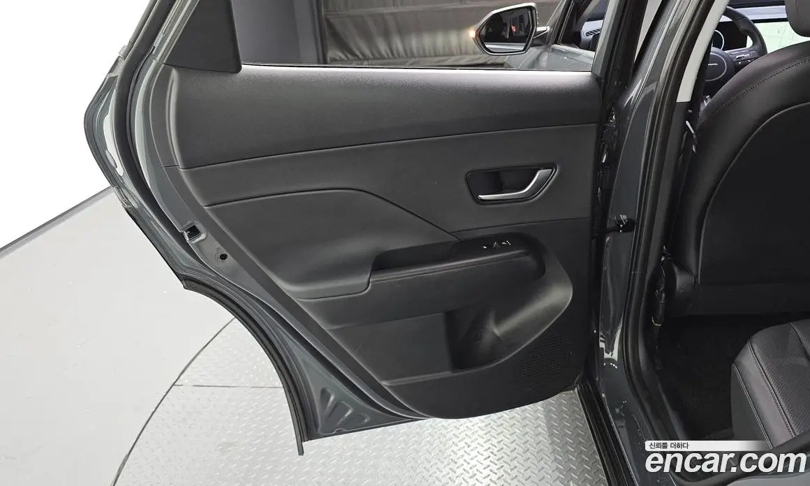 Hyundai Kona 2025 1.6 автомат (гидро), фото 14