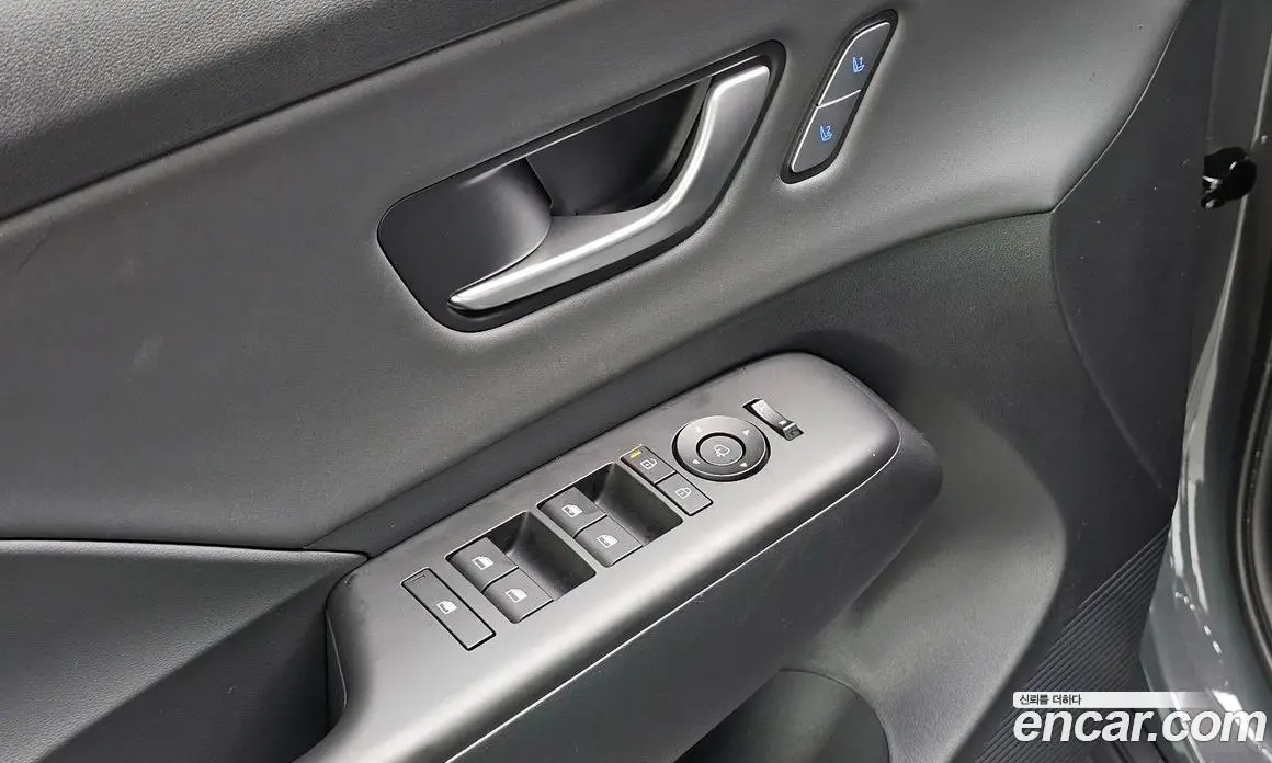 Hyundai Kona 2025 1.6 автомат (гидро), фото 23
