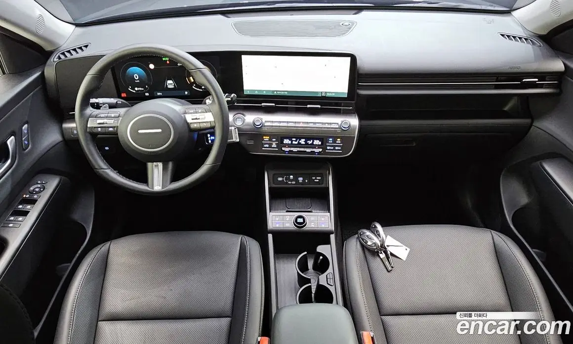 Hyundai Kona 2025 1.6 автомат (гидро), фото 9
