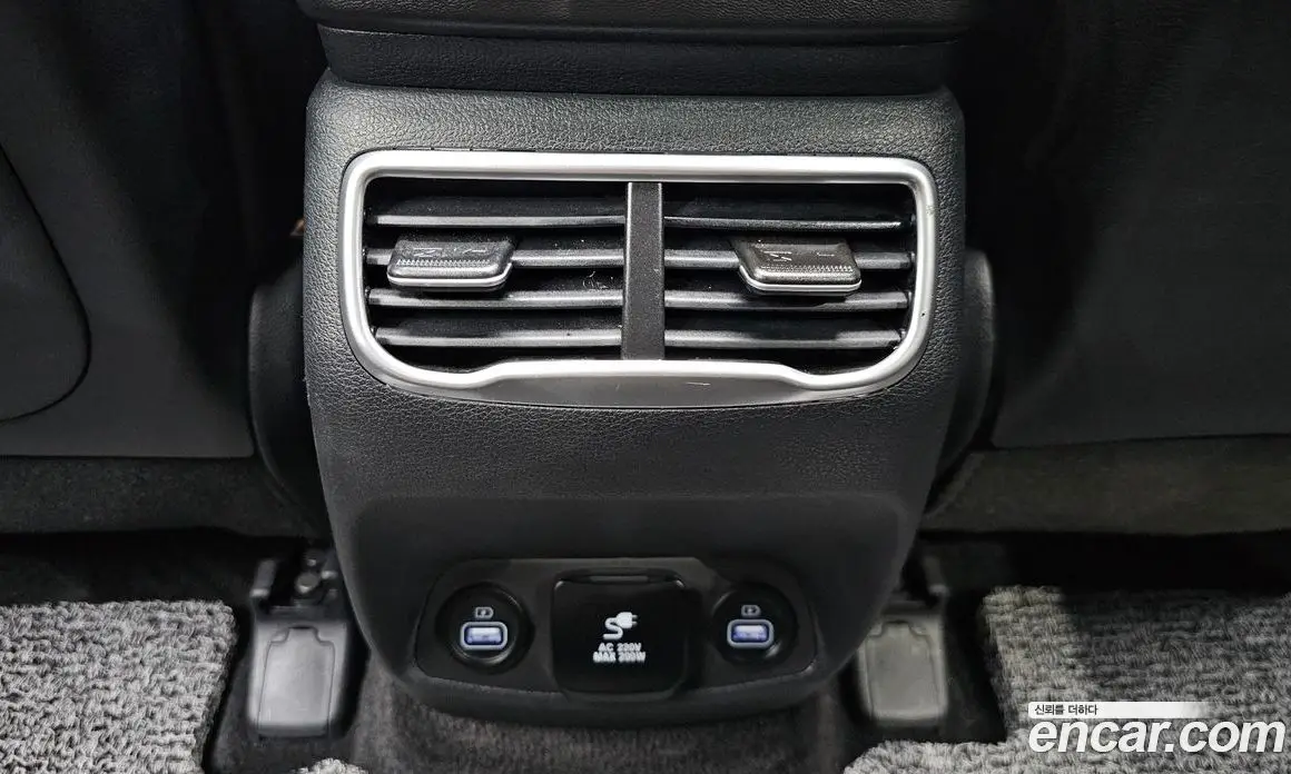 Hyundai Santa Fe 2023 1.6 автомат (гидро), фото 30