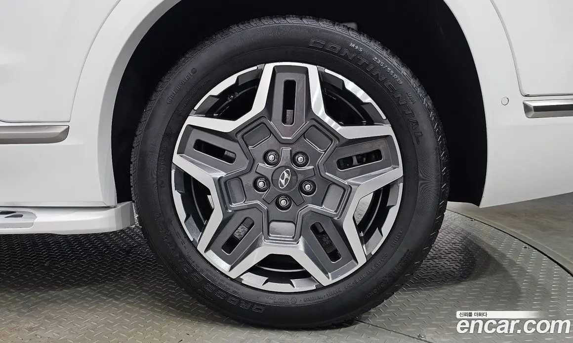 Hyundai Santa Fe 2023 1.6 автомат (гидро), фото 6