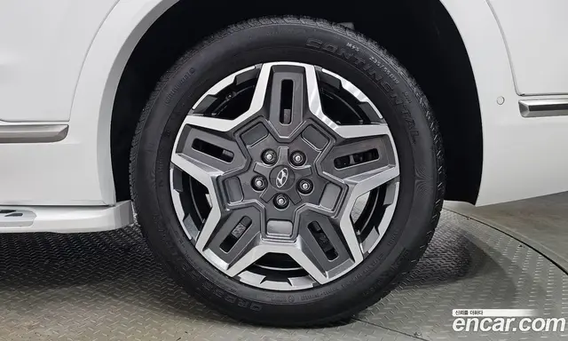Hyundai Santa Fe 2023 1.6 автомат (гидро), миниатюра 6