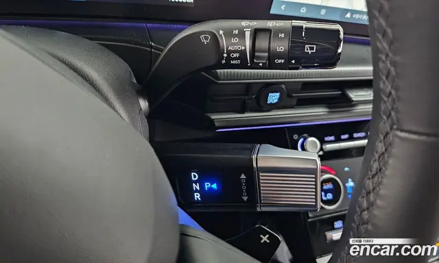 Hyundai Santa Fe 2024 2.5 автомат (гидро), миниатюра 12