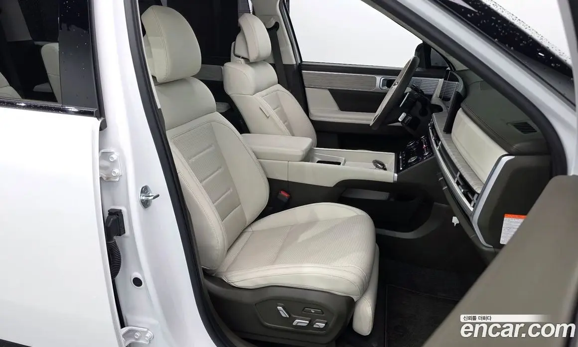 Hyundai Santa Fe 2024 1.6 автомат (гидро), фото 11