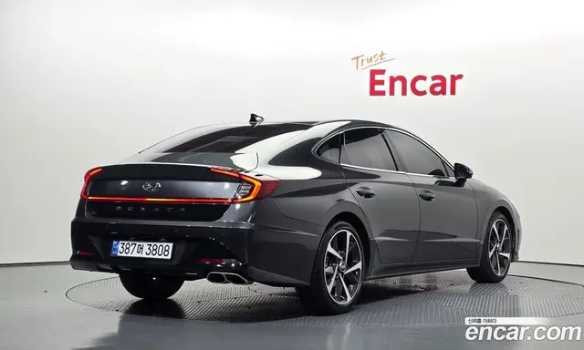 Hyundai Sonata 2022 1.6 автомат (гидро), миниатюра 2