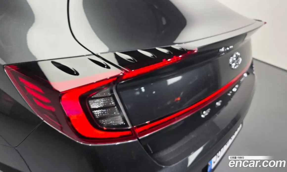 Hyundai Sonata 2022 1.6 автомат (гидро), фото 9