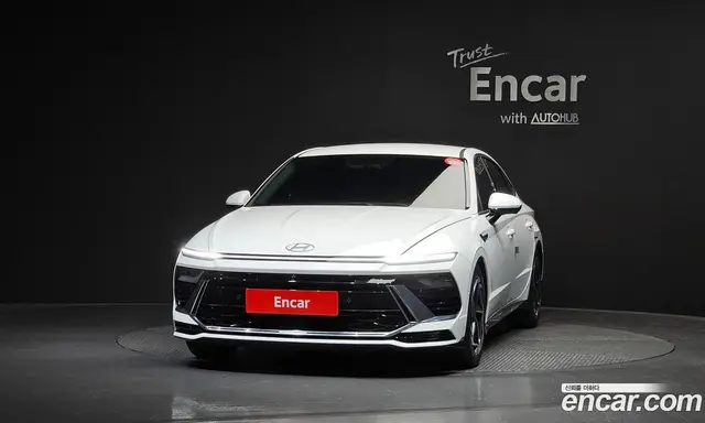 Hyundai Sonata 2023 1.6 автомат (гидро), миниатюра 3