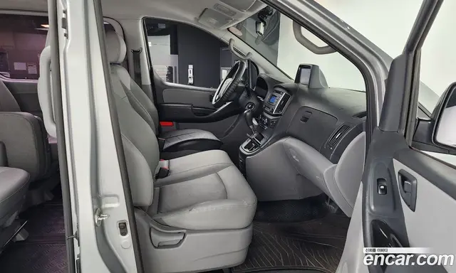 Hyundai Starex 2018 2.5 автомат (гидро), миниатюра 11