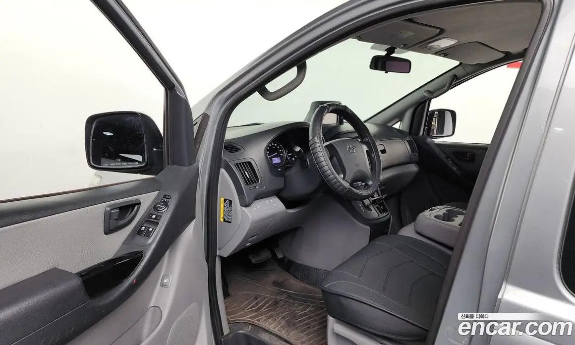 Hyundai Starex 2018 2.5 автомат (гидро), фото 10