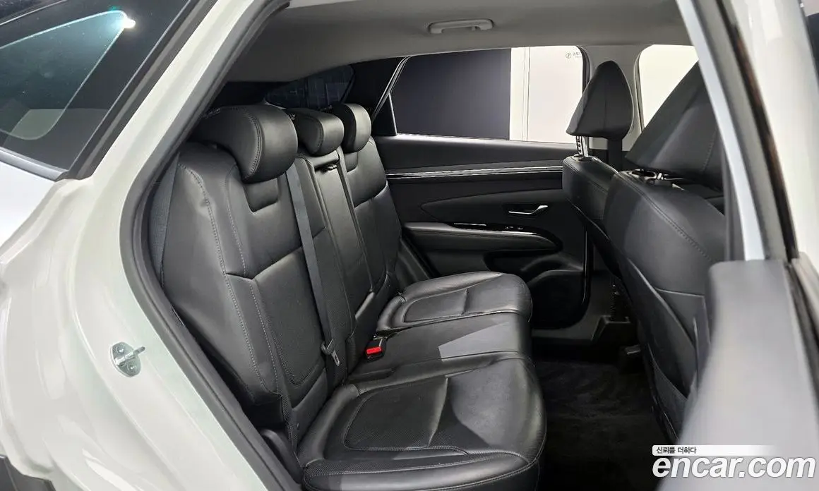 Hyundai Tucson 2023 1.6 автомат (гидро), фото 12