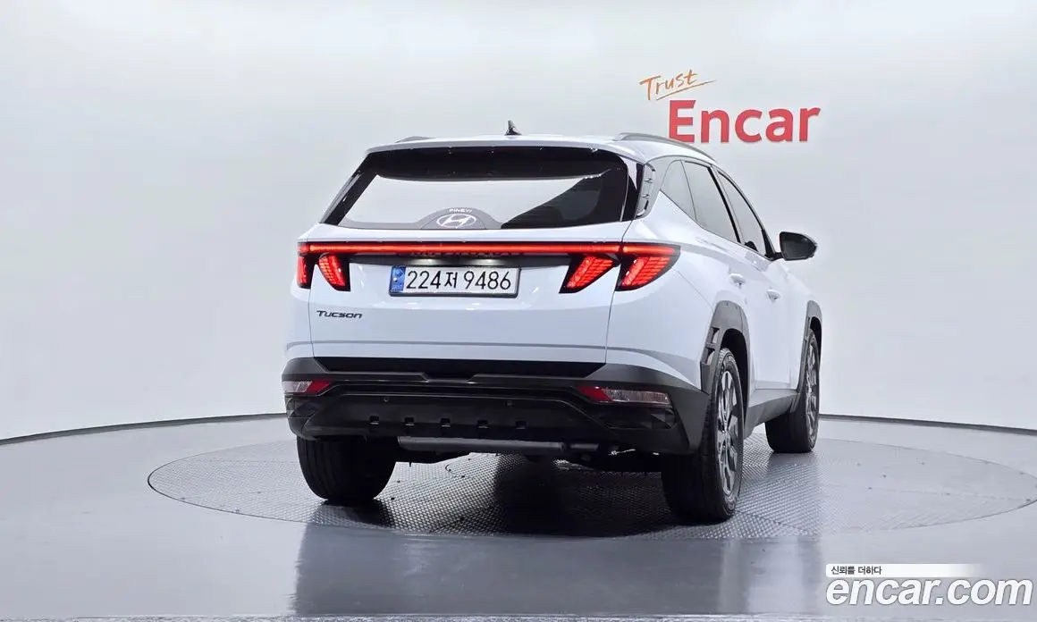 Hyundai Tucson 2023 1.6 автомат (гидро), фото 4
