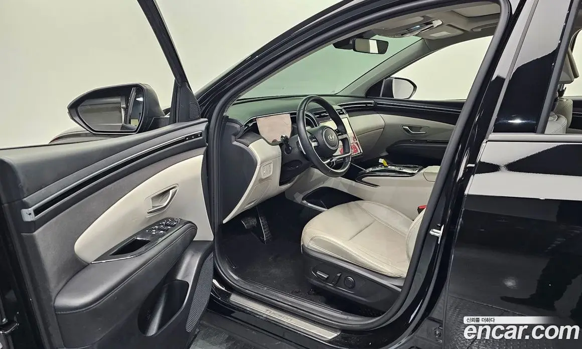 Hyundai Tucson 2023 1.6 автомат (гидро), фото 9