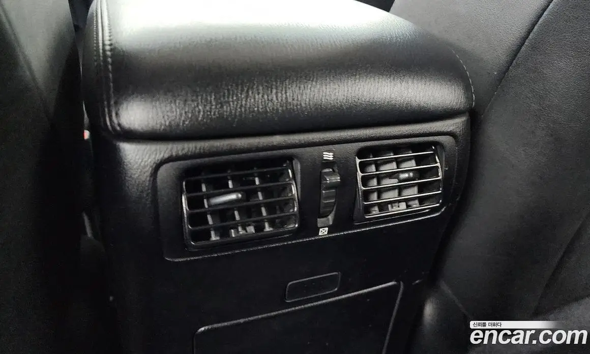 Infiniti M 2010 3.7 автомат (гидро), фото 19 Infiniti M 2010 3.7 автомат (гидро), фото 19