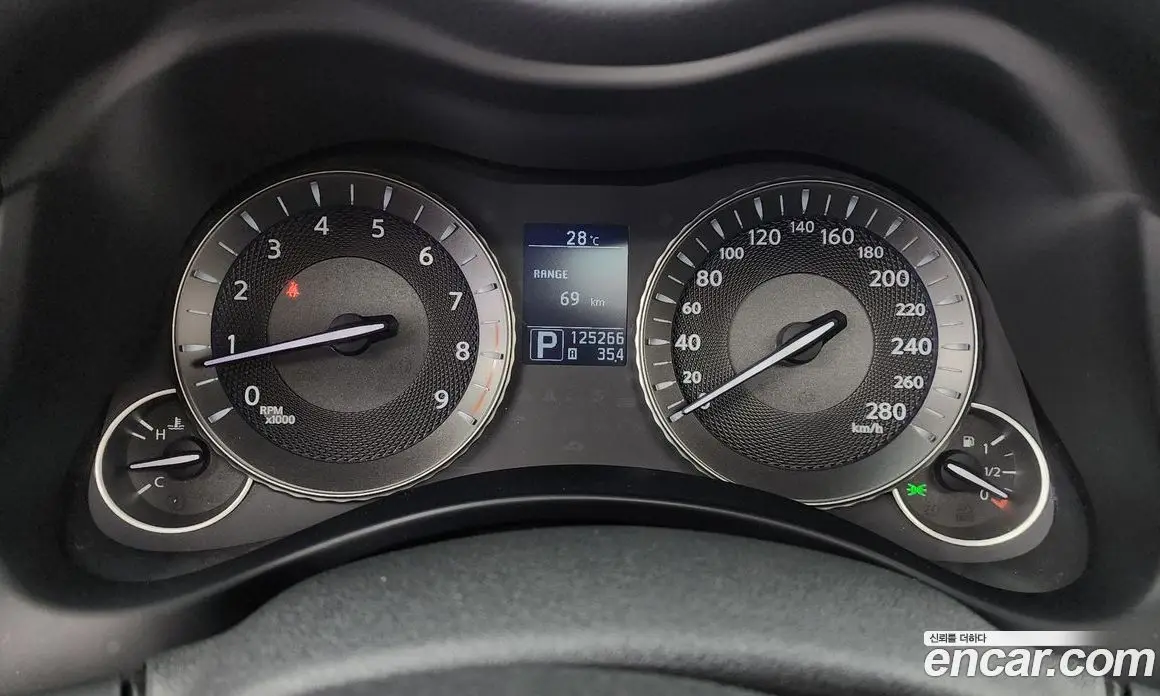 Infiniti M 2010 3.7 автомат (гидро), фото 8 Infiniti M 2010 3.7 автомат (гидро), фото 8