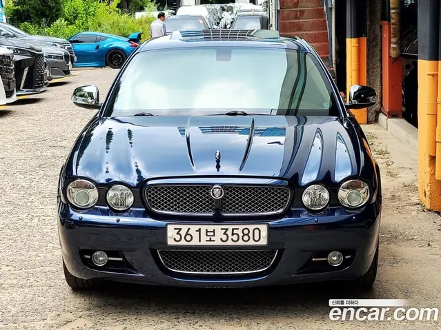 Jaguar XJ 2008 2.7 автомат (гидро), миниатюра 3 Jaguar XJ 2008 2.7 автомат (гидро), миниатюра 3