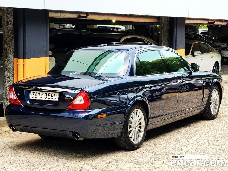 Jaguar XJ 2008 2.7 автомат (гидро), фото 5 Jaguar XJ 2008 2.7 автомат (гидро), фото 5