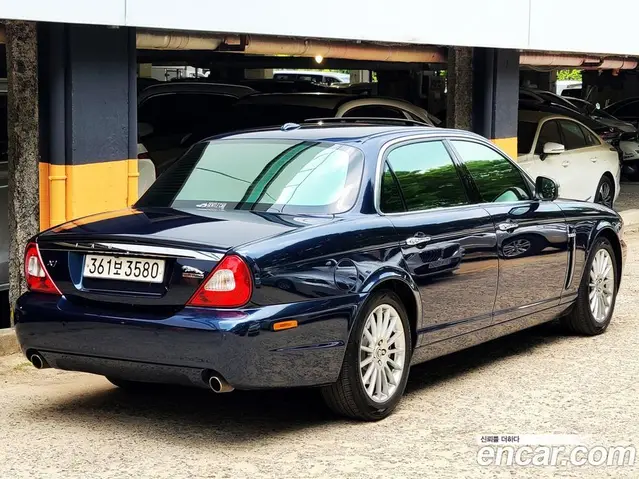 Jaguar XJ 2008 2.7 автомат (гидро), миниатюра 5 Jaguar XJ 2008 2.7 автомат (гидро), миниатюра 5