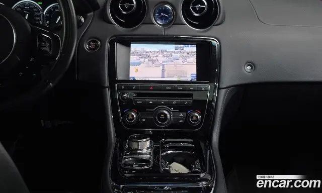 Jaguar XJ 2013 2.0 автомат (гидро), миниатюра 12
