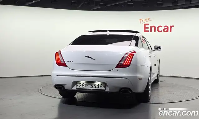 Jaguar XJ 2013 2.0 автомат (гидро), миниатюра 4 Jaguar XJ 2013 2.0 автомат (гидро), миниатюра 4
