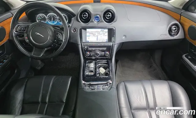 Jaguar XJ 2013 2.0 автомат (гидро), миниатюра 7 Jaguar XJ 2013 2.0 автомат (гидро), миниатюра 7