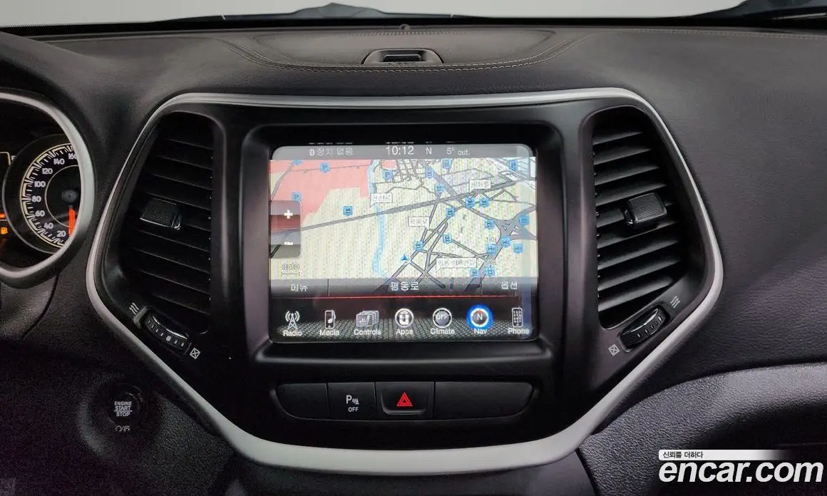 Jeep Cherokee 2017 2.4 автомат (гидро), фото 14